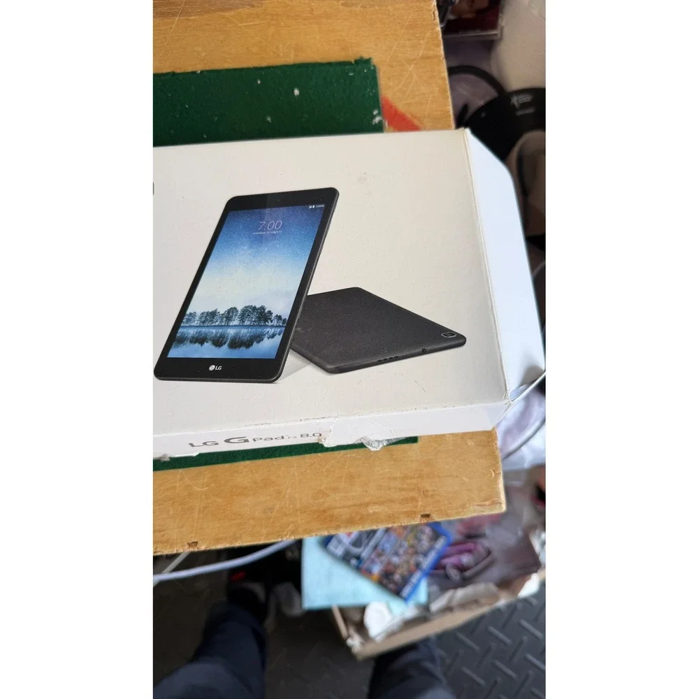 LG G Pad F2 8.0 Tablet LK460 16GB Black Android 8-inch Sprint WiFi 4G LTE